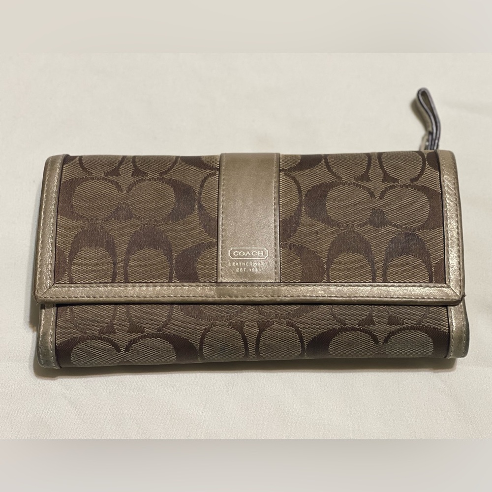 COACH Tan/Gold Signature Large Trifold Checkbook Wallet